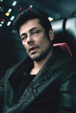 BENICIO DEL TORO signed Autogramm 20x30cm STAR WARS in Person autograph ACOA