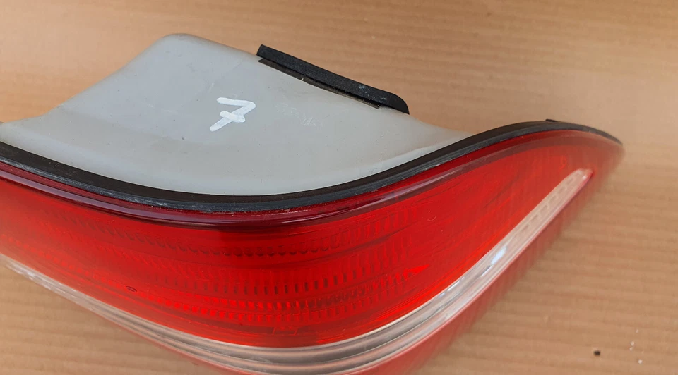 LEXUS LS430 2004-2006 lado derecho pasajero lado LED luz trasera OEM Jdm usado Foto 4 de 4