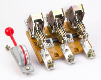1PCS New Delixi HD13BX-400/31 Isolating Switch Brand 400A Glass Plate Bo