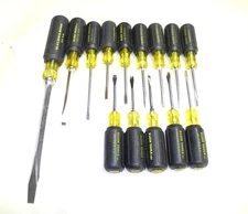 LOT 14 RIDGID SCREWDRIVERS, UNUSED TOP CONDITION, 3" TO 8", CUSHION GRIP, NICE
