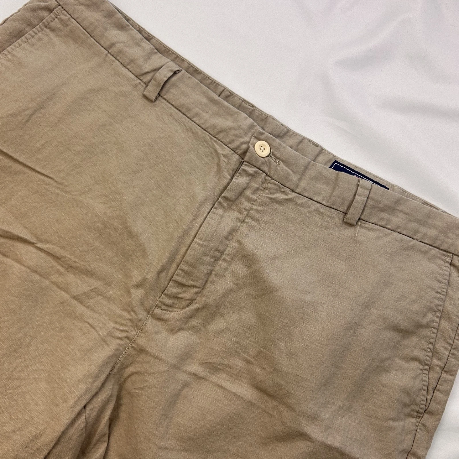 Vineyard Vines Men Khaki Linen-Cotton Flat Front Shorts 42