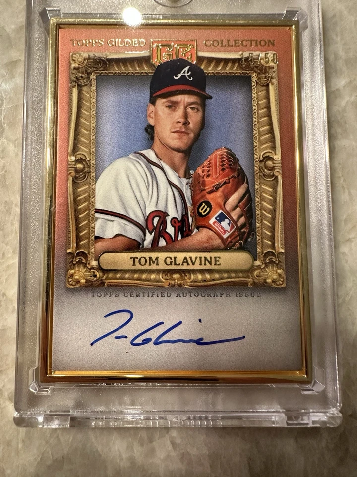 2024 Topps Gilded MLB Tom Glavine Gold Framed Hall of Famers Auto Rose Gold /50 - Image 2 of 4