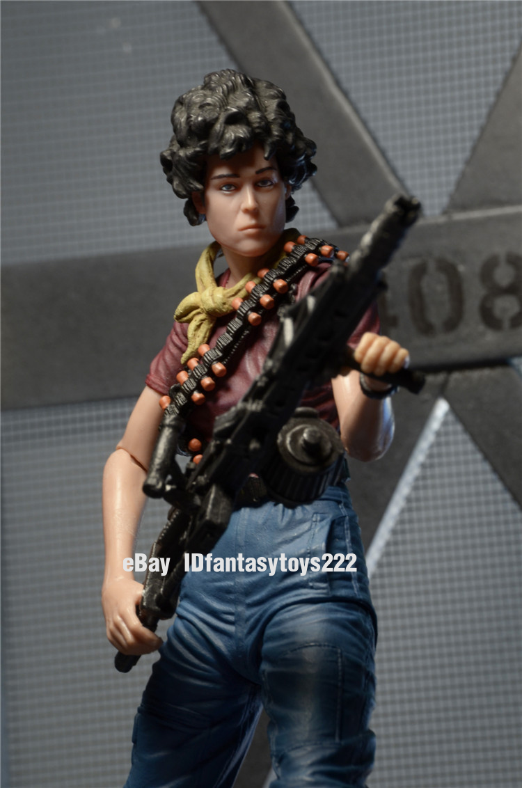 NECA 7'' PVC Alien Ripley Comic Version Movable Model Action