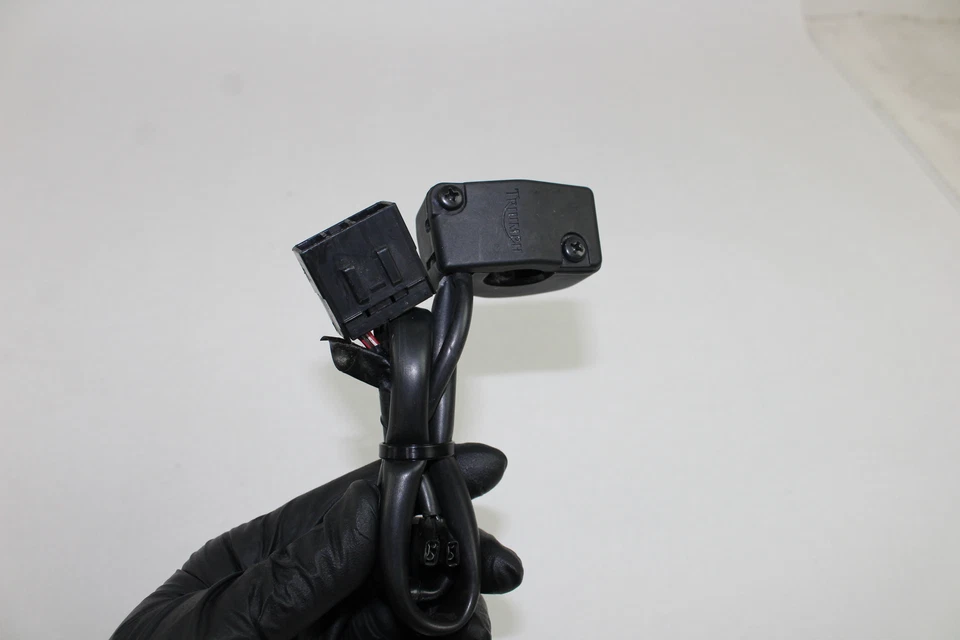 Triumph Speed Triple 1050 2007 07 interruptor derecho parada de arranque Foto 4 de 4