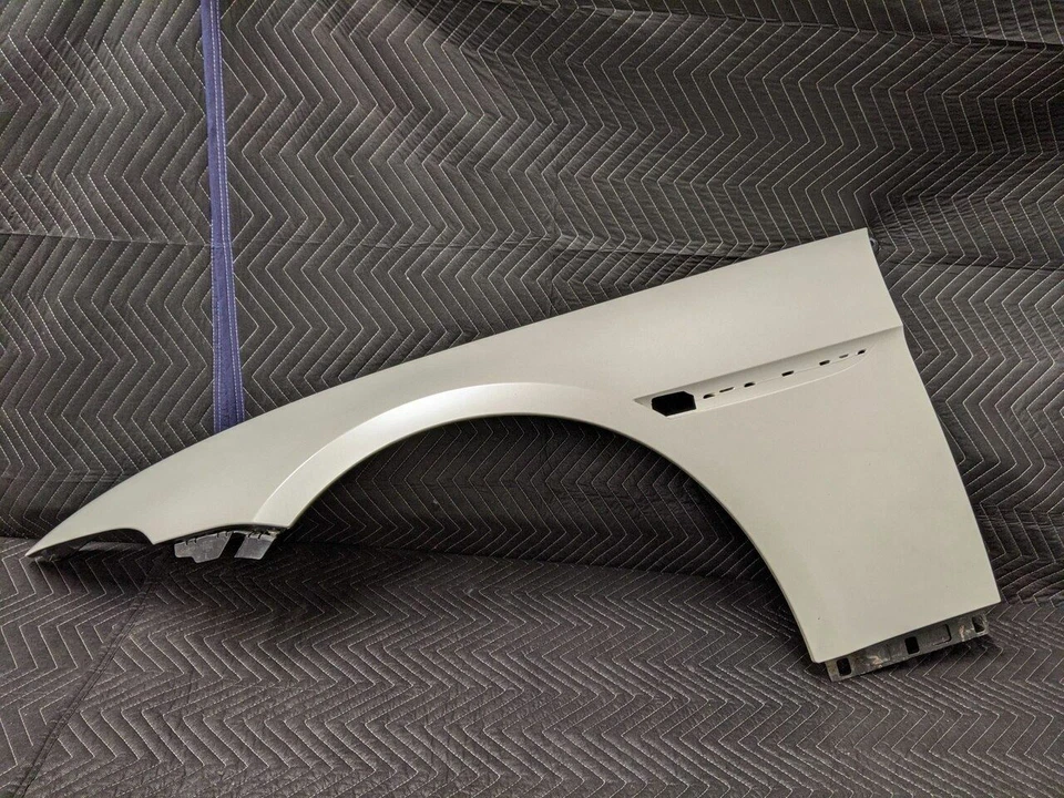 BMW E63/E64 6-Series M6 Left Fender Panel Black Sapphire Metallic 475 7070465 Foto 2 de 4