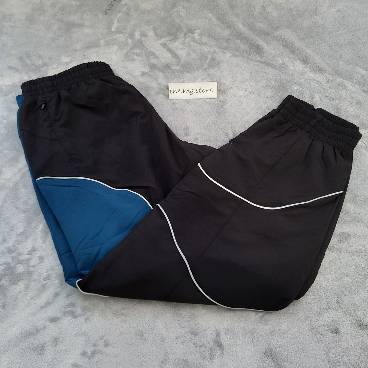 s-l1200.jpg s-l1200.jpg