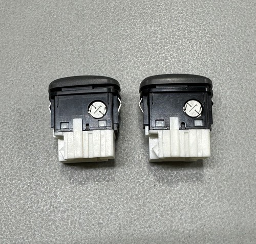 Volvo Heated Seat Switch Control Button 9162939 C70 S70 S80 V70 XC70 - Picture 5 of 6