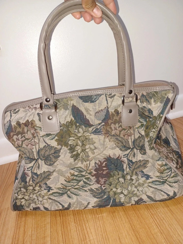 LUCAS TRAVEL BAG TAPRESTRY, 15", FLORAL DRAWINGS, PLANTS - GRAY - Image 3 of 4