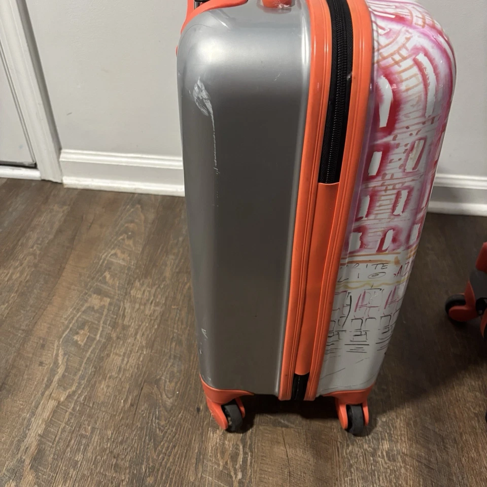 Mia Toro Set Of 2 Travel Luggage Hard Shell Spinner Suitcase STYLISH TRAVELLER - Image 3 of 4