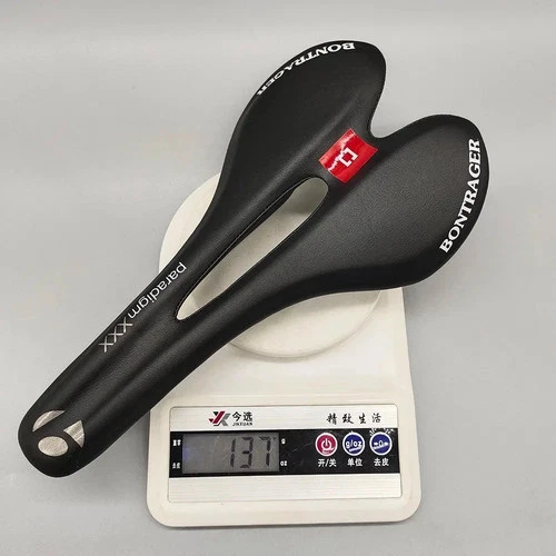 Carbon Road Bike Saddle Hollow Breathable Lightweight MTB 275x143mm Red Black - product listing photo