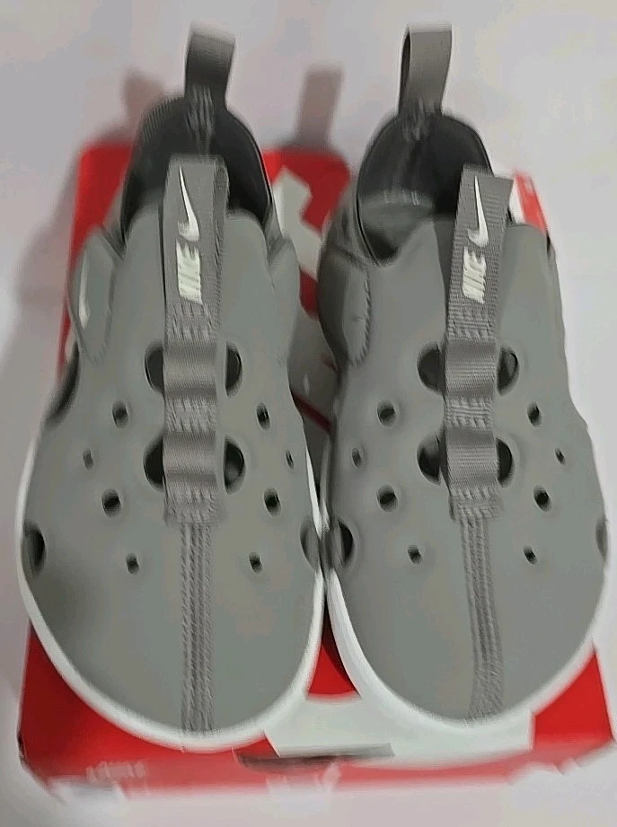 Sandalia de agua Nike Sunray Protect 4 para niños pequeños Enigma Stone/Sail talla 9C -HF6278-002 Foto 3 de 4