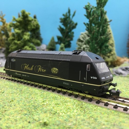 Loco Re 465 Flash Fire Ep V BLS-N 1/160-Kato 137121 | Condition: Neuf