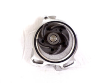 Pompe à eau Volvo 740