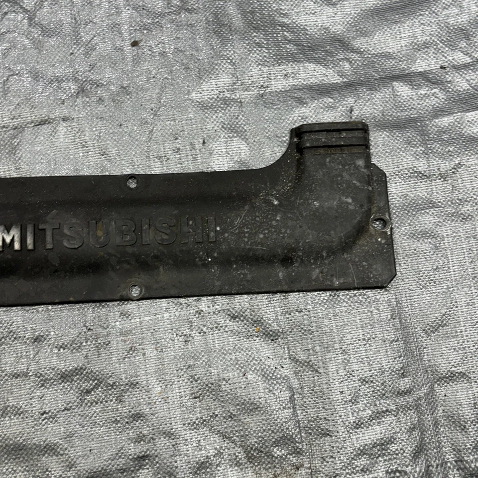 Cubierta de bobina de motor MITSUBISHI ECLIPSE GST 2.0 1997  Foto 2 de 3