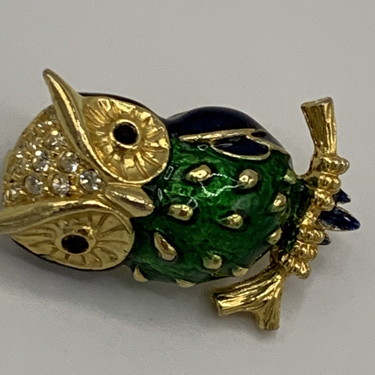owl様 Vtg Owl Brooch Signed 20299 Enamel Crystal Eyes Gold Tone On