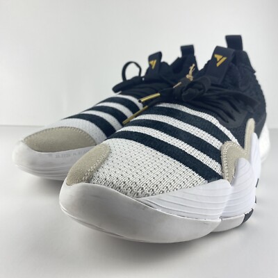 Size 12 - adidas Trae Young 2.0 Super Villain 2022