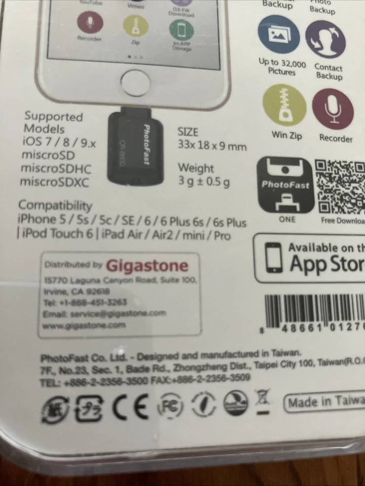 PhotoFast CR 8800 iOS Micro SD Card Reader - Image 3 of 3