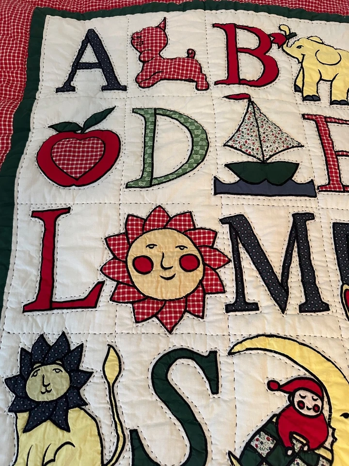 Edredón de alfabeto bordado ABC cuna bebé manta acolchada a mano colgante de pared 40x50 Foto 3 de 4