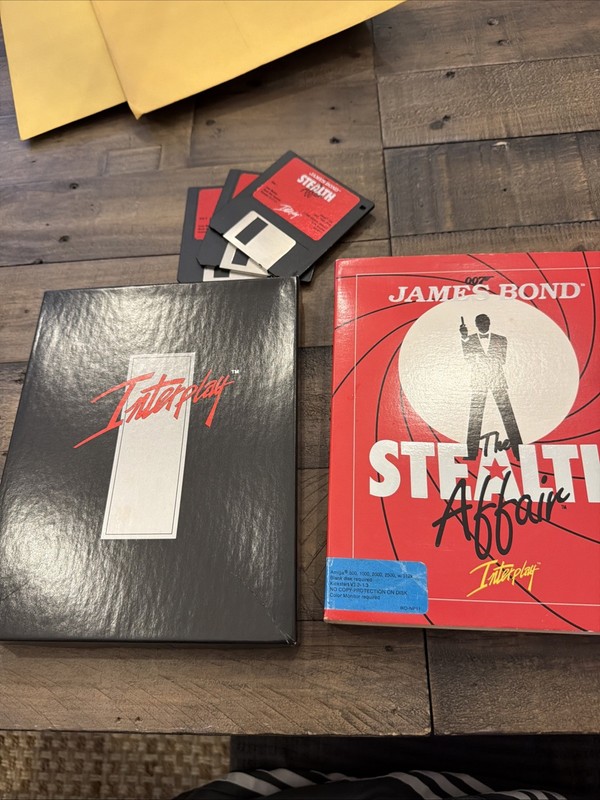James Bond Stealth Affair Interplay Commodore Amiga Big Box Game Works