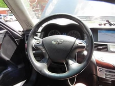 Q70       2017 Steering Wheel 1047336
