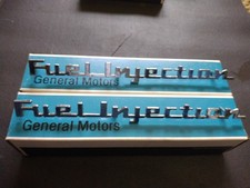 C1 Corvette 57 1957 Fuel Injection Emblems Nos Gm3742212 Pair Read 3742213