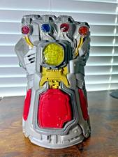 Marvel Avengers Thanos Infinity Gauntlet Center Stone Lights Up With Sound VG