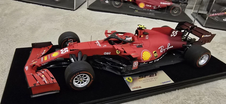 F1 Ferrari SF21 Monaco Gp. 2021 Carlos Sainz 1:18 Looksmart - Image 4 of 4