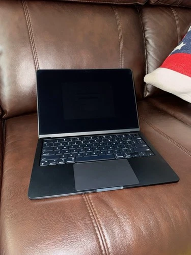13-inch MacBook Air w M3 chip - Midnight MBA 13.6 MDN/10C GPU/8GB/512GB-USA Used thumbnail 2
