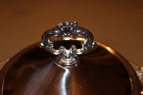 Vintage FB Rogers Silver Plated 3 Footed Covered Anchor Hocking Casserole - Picture 10 of 11