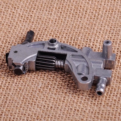 Oil Pump Replacement fit for Chinese Chainsaw 4500 5200 5800 45CC 52CC 58CC qn - Picture 4 of 4
