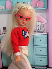 NO DOLL Vtg Style Red Cat Eye Sun Glasses Sunglasses Glasses Fits Sindy (BSC1639