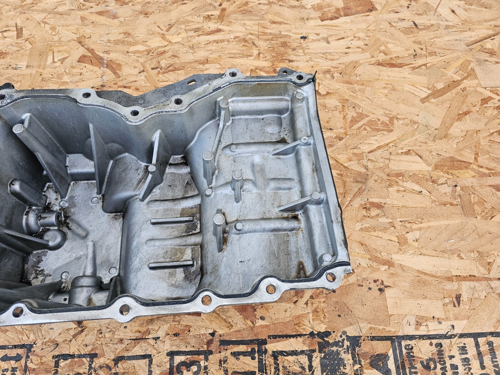 FORD MUSTANG ECOBOOST 20152023 OEM ENGINE MOTOR LOWER OIL PAN ASSEMBLY