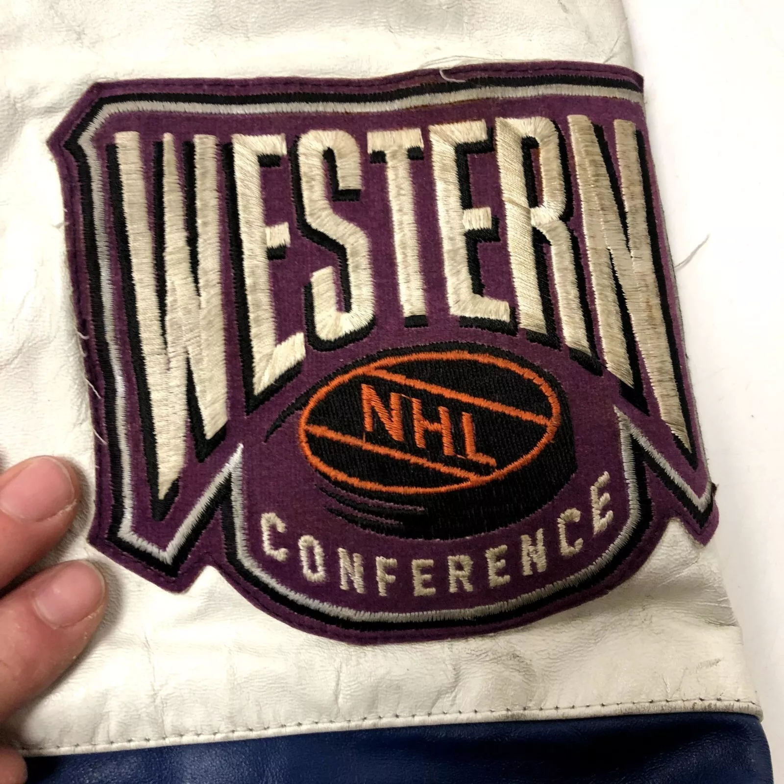 jeff-hamilton vtg bomber hockey western conference jacket