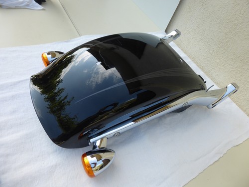Harley Davidson Softail Breakout FXSB parafango posteriore - Foto 12 di 14