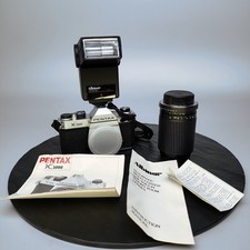 Pentax K1000 35mm SLR Film Camera Kit Albinar 80-200mm Zoom Lens 75AT Flash