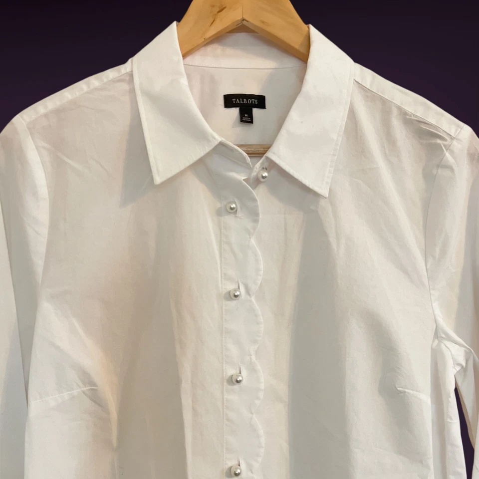 Camisa Talbots Popelina De Gran Tamaño Talla Mediana Blanca Festoneada Botón Cuello Frontal Foto 4 de 4