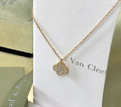 Van Cleef & Arpels Sweet Alhambra Halskette MOP 18K Gelbgold 40 cm NEU