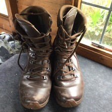 British Army YES Temperate Gore Tex Boots Brown UK 7M