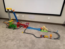 Thomas & Friends Sky-High Bridge Jump Railway Train Playset Track Master