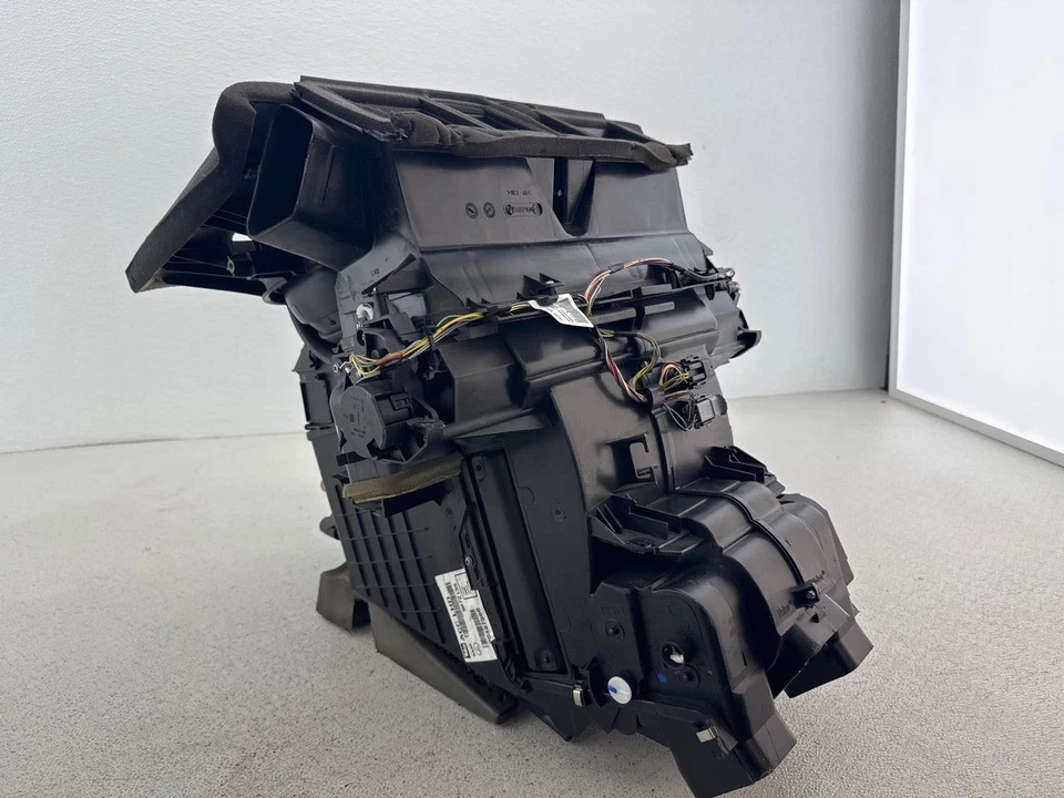 Saab 9-5 Aero 1999-2010 HVAC Aire Acondicionado Calentador Núcleo Carcasa Conjunto Caja Foto 3 de 4