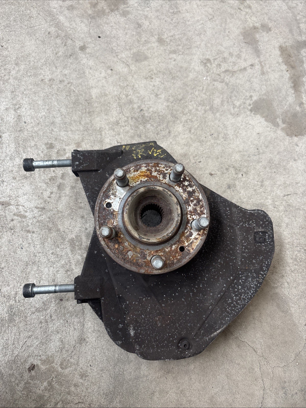 2005 - 2016 Aston Martin DB9 Front Passenger Knuckle Spindle Hub Steering OEM