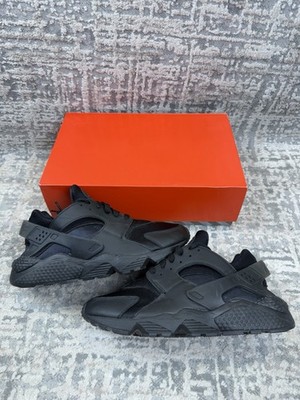 Größe 10   Nike Air Huarache Triple Black DD1068-002
