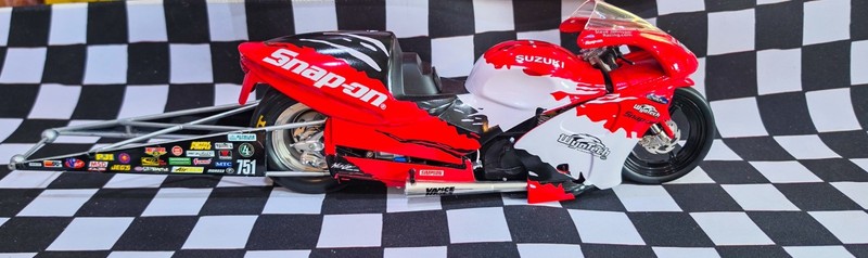 Snap-on Suzuki NHRA Racing Motorcycle Steve Johnson 1:9 scale. Autographed 
