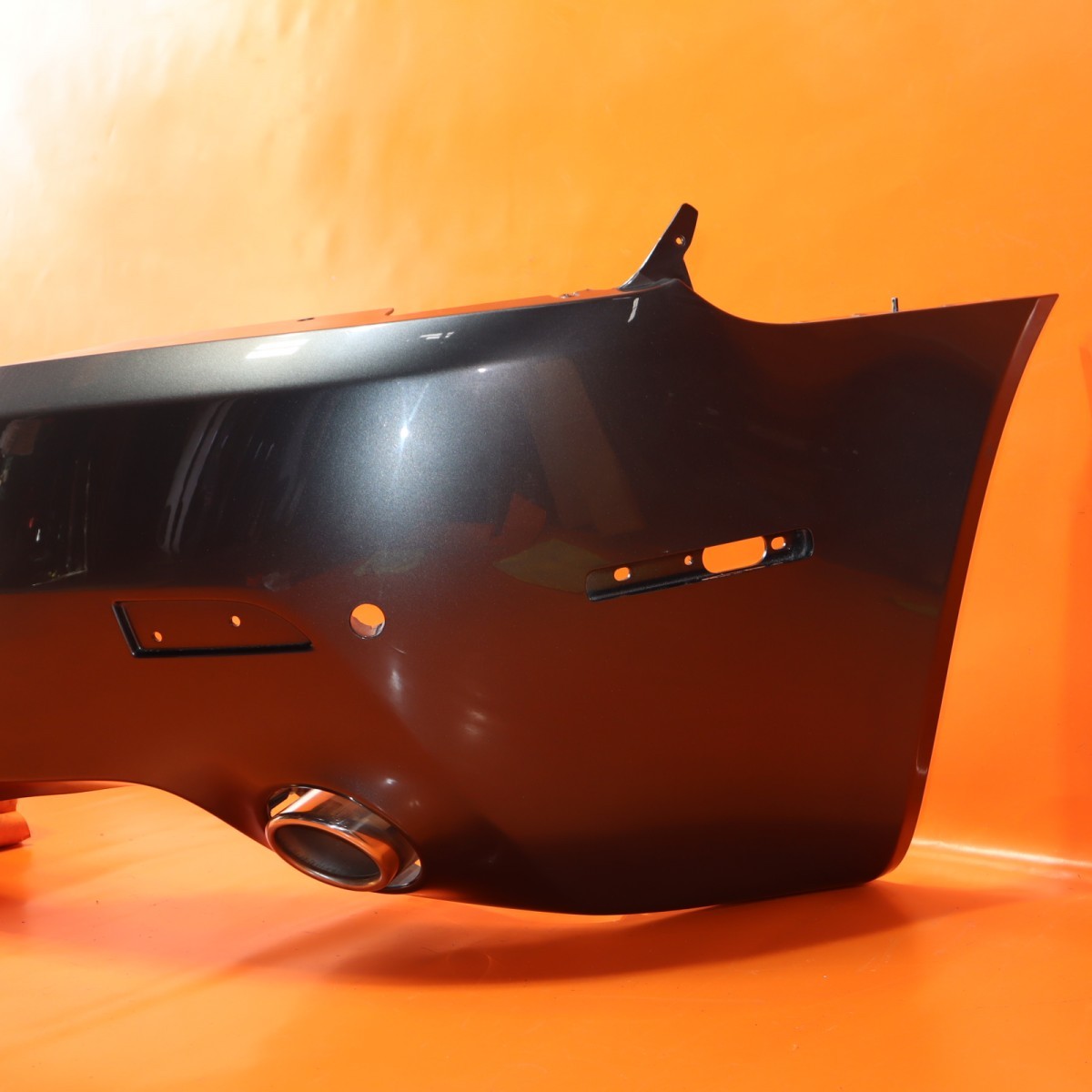 ASTON MARTIN VANTAGE REAR BUMPER V8 2006 2007 2008 2009 2010 2011 6G33-17K835