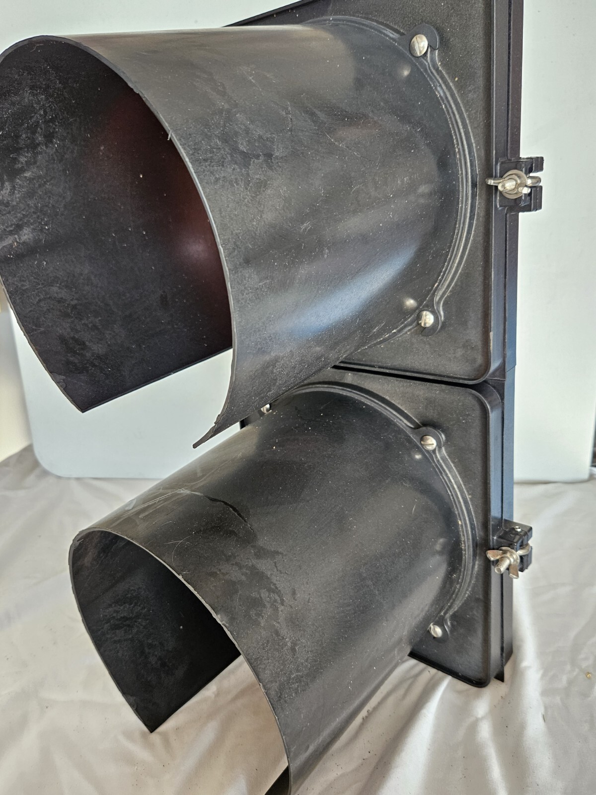 Traffic Signal Light Housing With Red And Yellow Lamps, Operational eBay