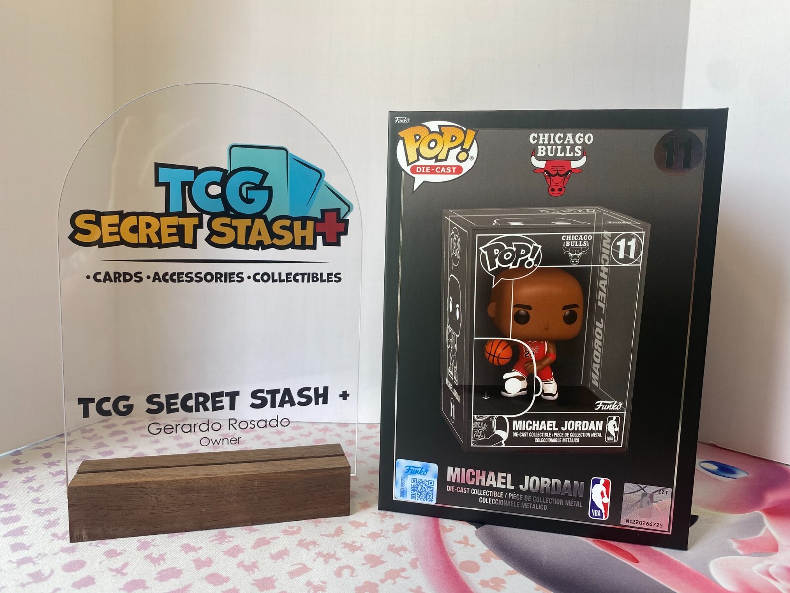 Funko Michael Jordan #11 Exclusive Red Chicago (Bulls MIGHT BE CHASE Read Desc.)