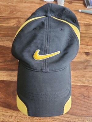 yellow and black nike hat