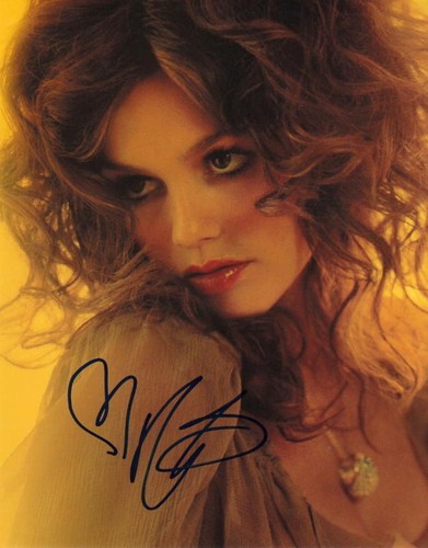 RACHEL BILSON.. Alluring Actress - SIGNED