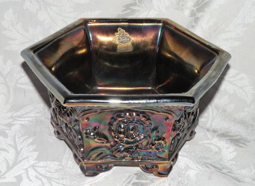 FENTON AMETHYST PURPLE CARNIVAL GLASS - 6 Footed Octagon Floral Bowl - 第 5/12 張圖片