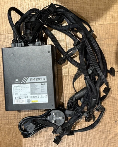 Corsair RM1000x 80 PLUS Gold, 1000 W Fully Modular ATX Power Supply Unit - Black